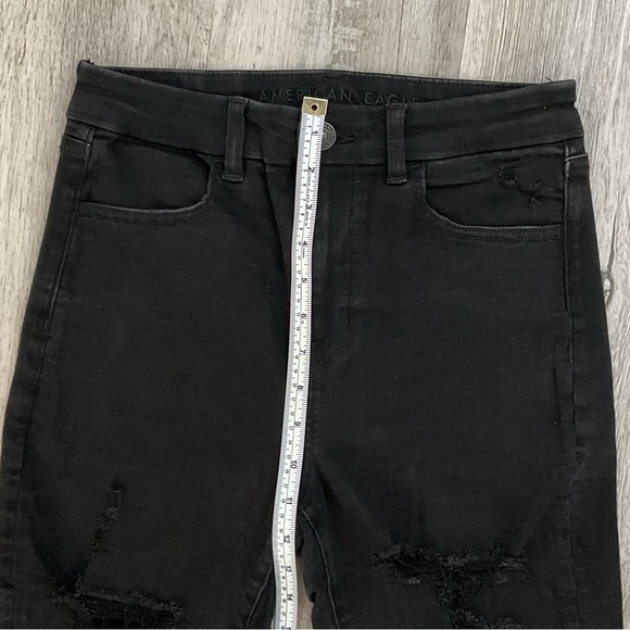 AE Curvy Hi-Rise High-Waisted Black Jegging, Ripped Skinny Fit - Picture 5 of 10